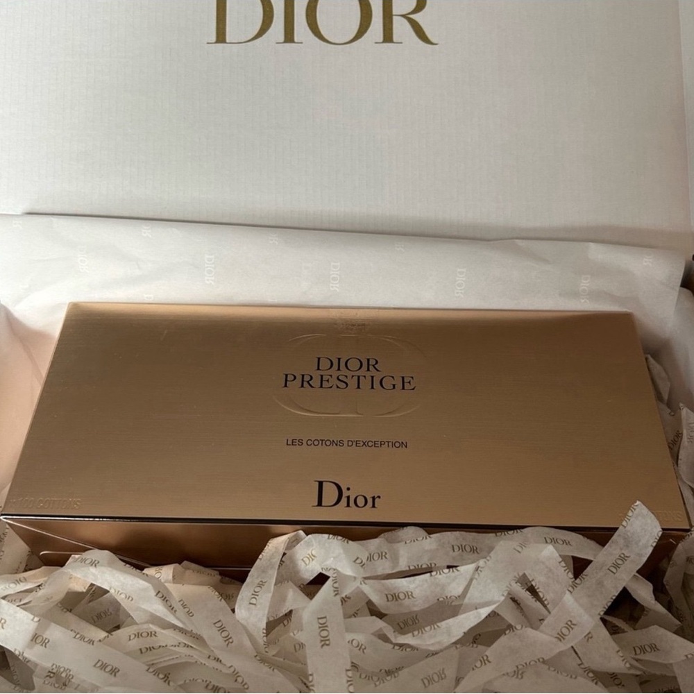 Dior Prestige Cotton Pads NIB - Picture 3 of 4